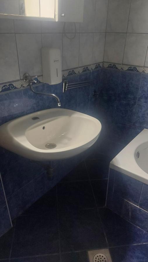 הוסטל Jablanica Restoran Ruza מראה חיצוני תמונה